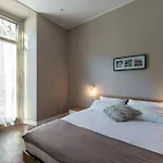 Dimora Del Lario By Quokka 360 - Close To Town Centre *