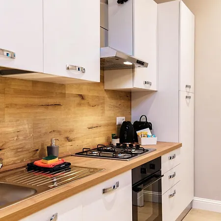 Dimora Del Lario By Quokka 360 - Close To Town Centre Apartment *